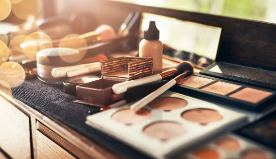 Many brands of makeup contain talc.